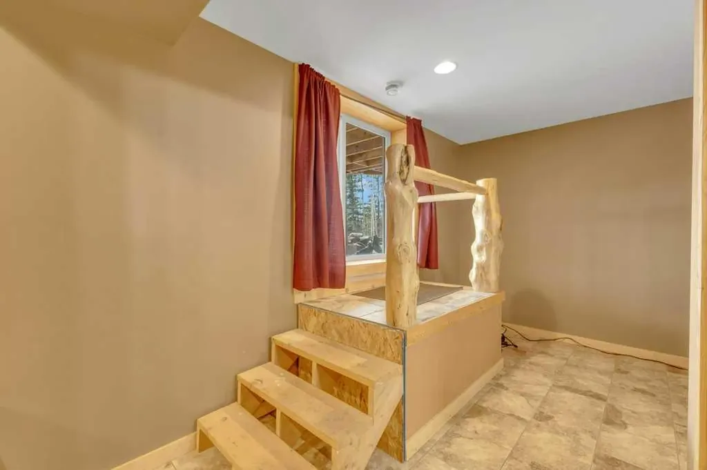 1204 Tamarack Trail Nordegg AB T0M 2H0