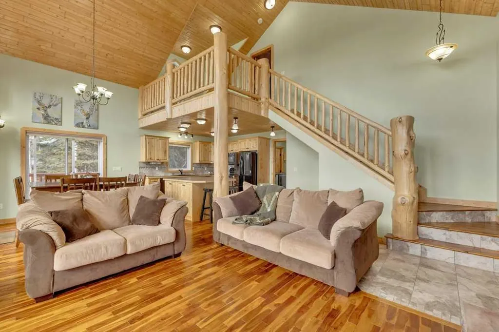 1204 Tamarack Trail Nordegg AB T0M 2H0