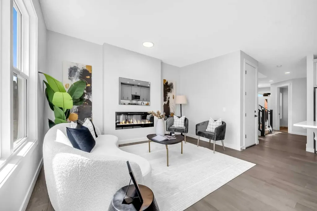 55 Amblehurst Link NW Calgary AB T4B3P5