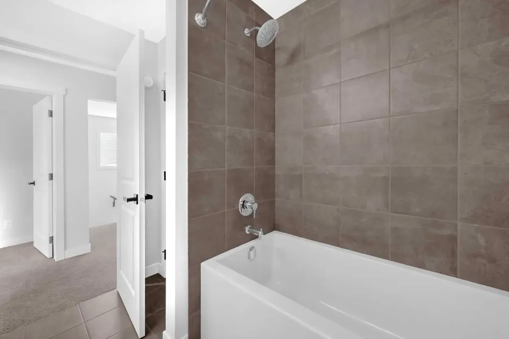 55 Amblehurst Link NW Calgary AB T4B3P5