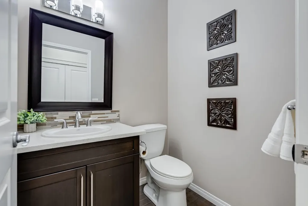 117 Mahogany Place SE Calgary AB T3M 1N9