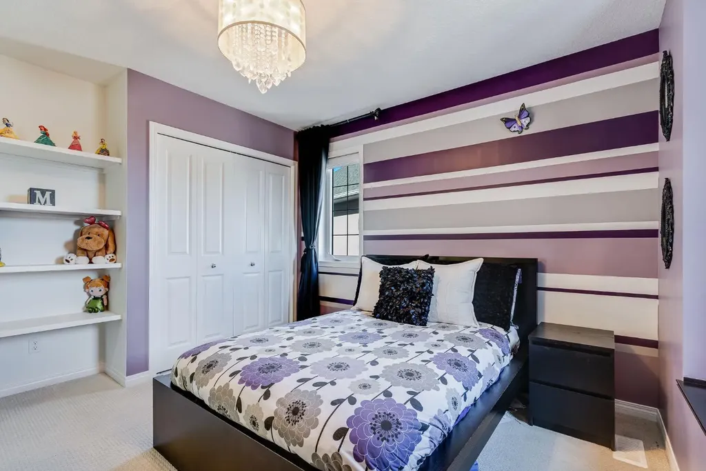 117 Mahogany Place SE Calgary AB T3M 1N9