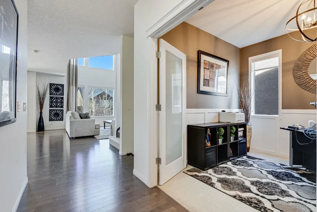 117 Mahogany Place SE Calgary AB T3M 1N9