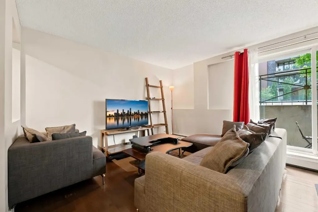 120 24 Avenue SW Calgary AB T2S 0J9