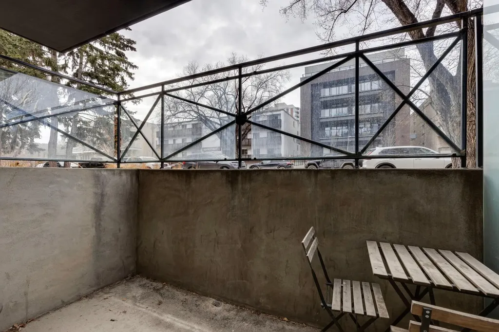 120 24 Avenue SW Calgary AB T2S 0J9