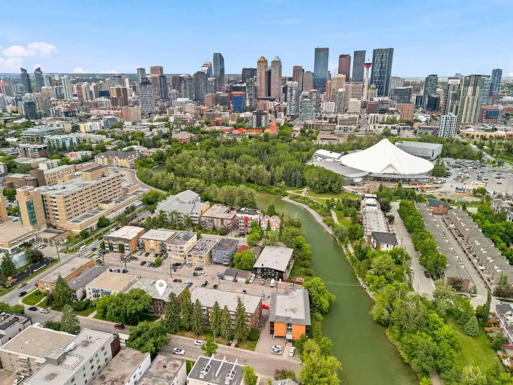 120 24 Avenue SW Calgary AB T2S 0J9
