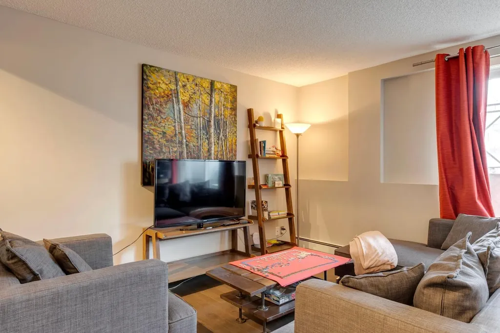 120 24 Avenue SW Calgary AB T2S 0J9