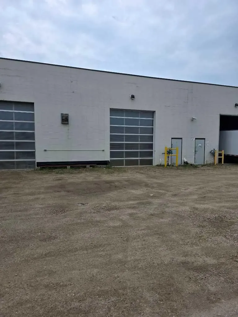 4830 78 Street Red Deer AB T4P2B3