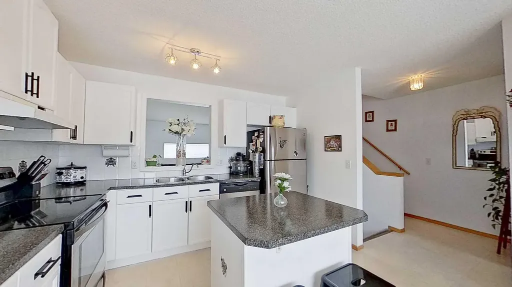 272 Rocky Ridge Court NW Calgary AB T3G 4S8