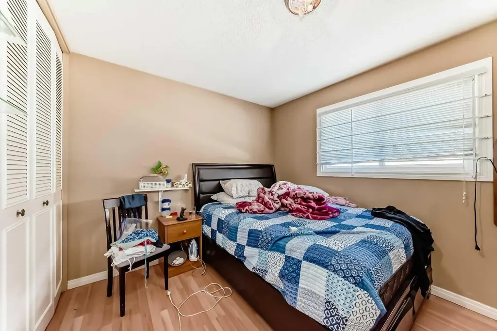 659 Maryvale Way NE Calgary AB T2A 2V6