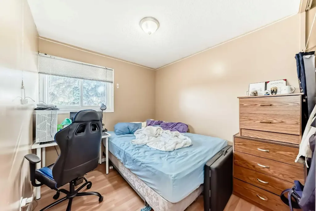 659 Maryvale Way NE Calgary AB T2A 2V6
