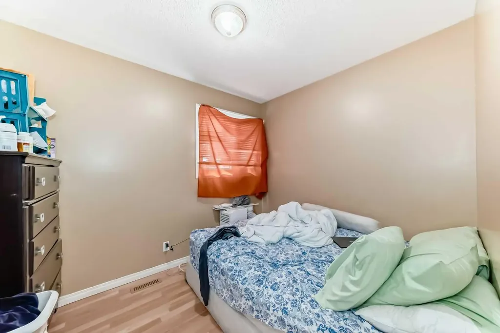 659 Maryvale Way NE Calgary AB T2A 2V6