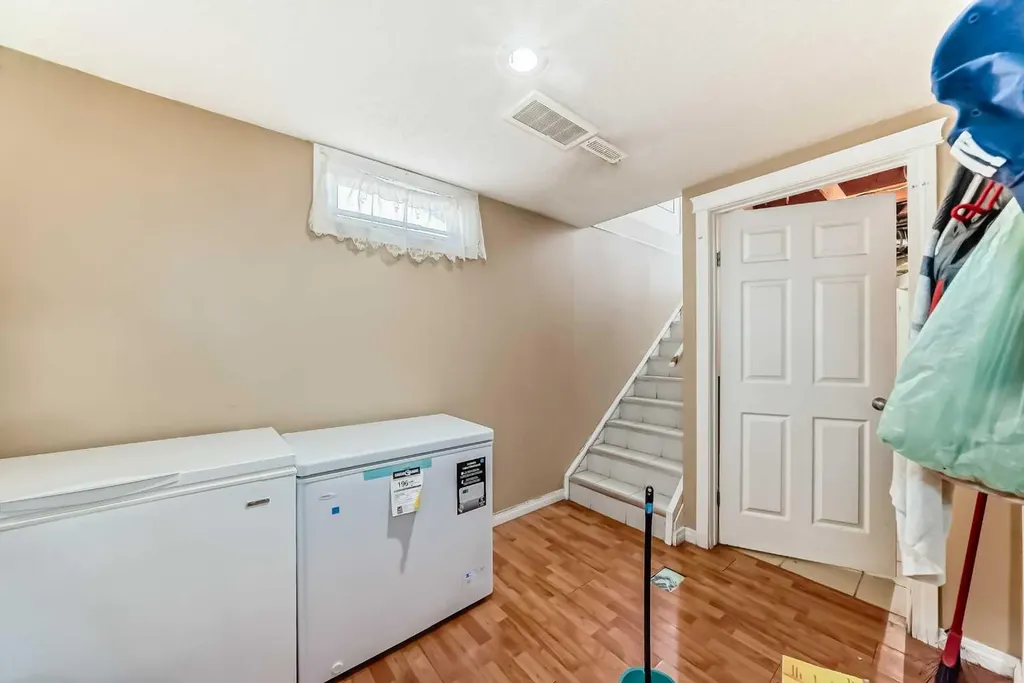 659 Maryvale Way NE Calgary AB T2A 2V6