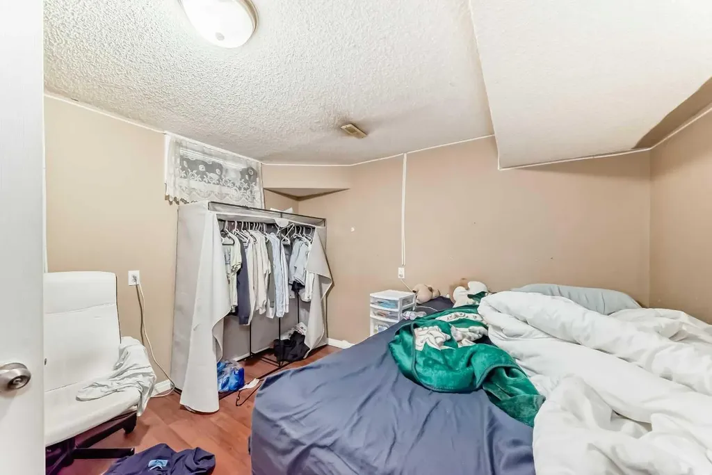 659 Maryvale Way NE Calgary AB T2A 2V6
