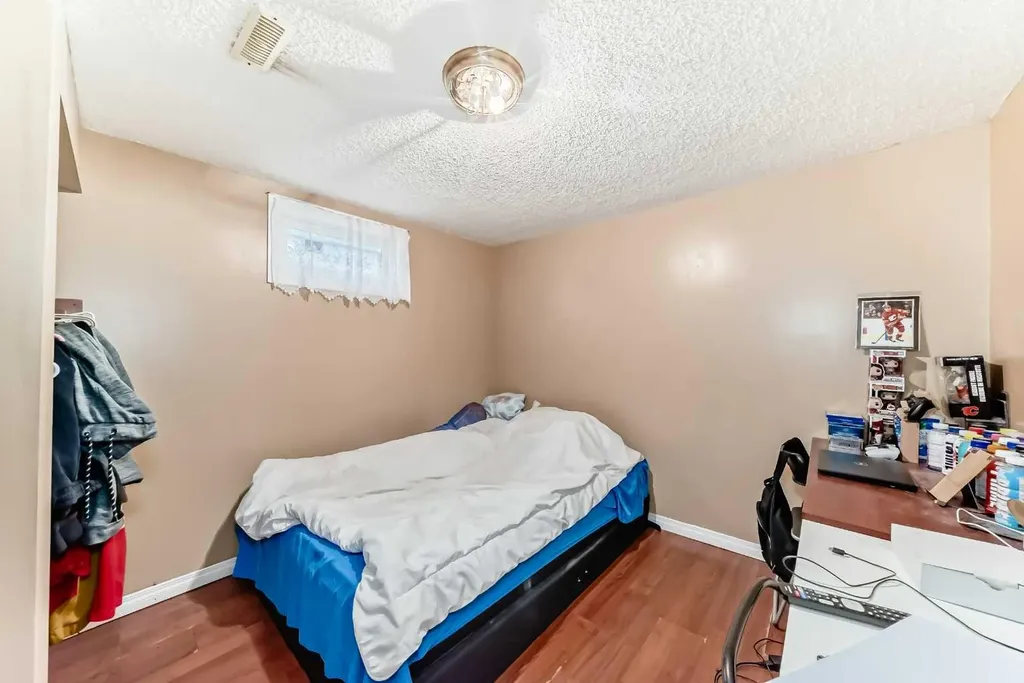 659 Maryvale Way NE Calgary AB T2A 2V6