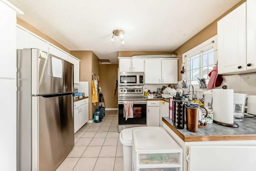 659 Maryvale Way NE Calgary AB T2A 2V6