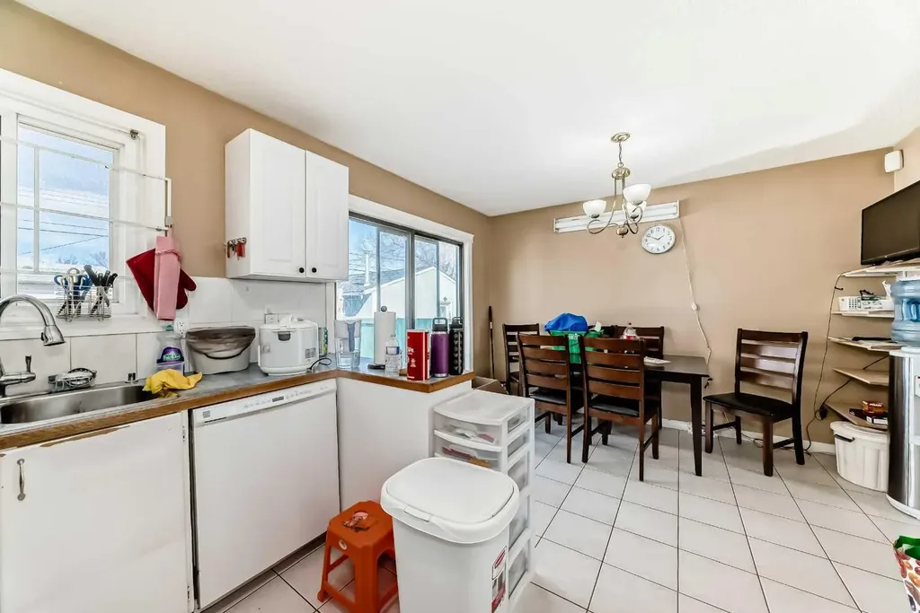 659 Maryvale Way NE Calgary AB T2A 2V6
