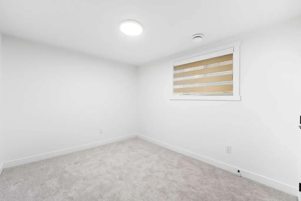10327 Wapiti Drive SE Calgary AB T2J1J3