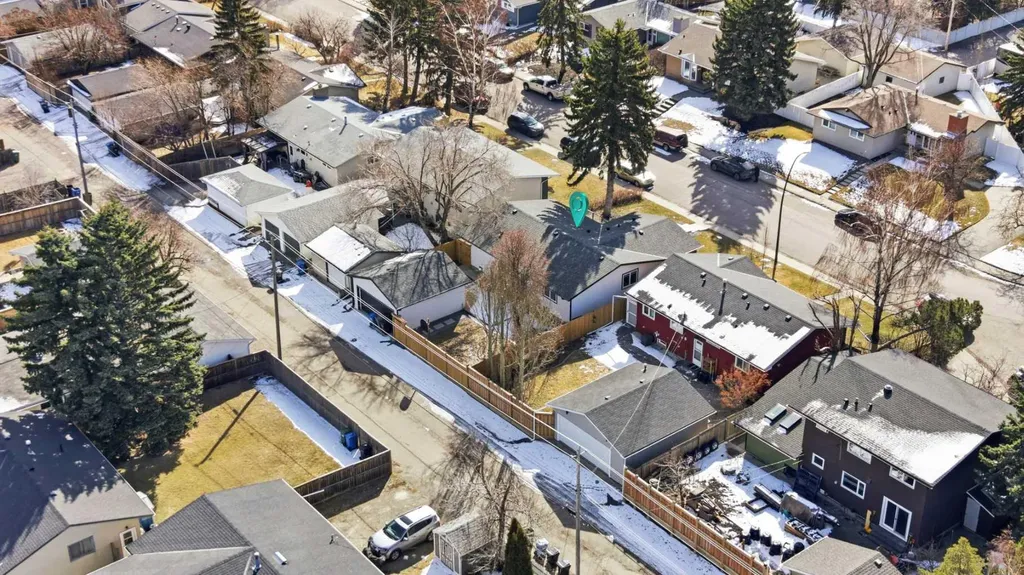 10327 Wapiti Drive SE Calgary AB T2J1J3