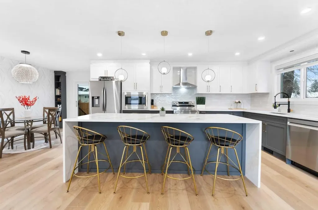 10327 Wapiti Drive SE Calgary AB T2J1J3