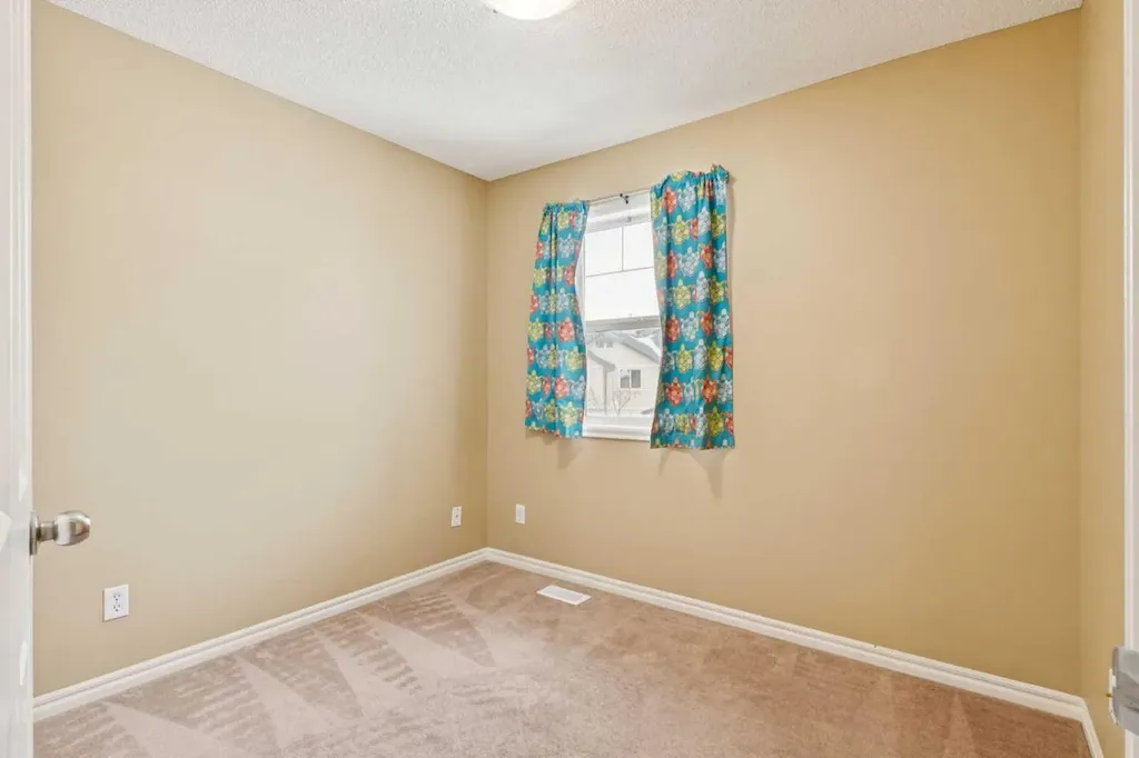 2384 Sagewood Gate SW Airdrie AB T4B 0K7