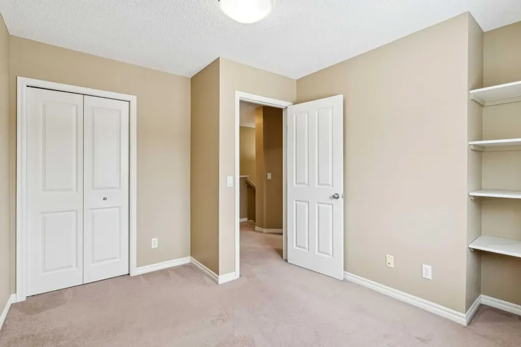2384 Sagewood Gate SW Airdrie AB T4B 0K7