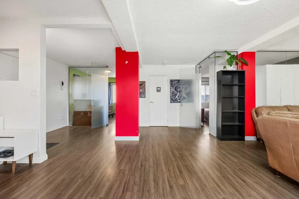 519 17th Avenue SW Calgary AB T2S0A9