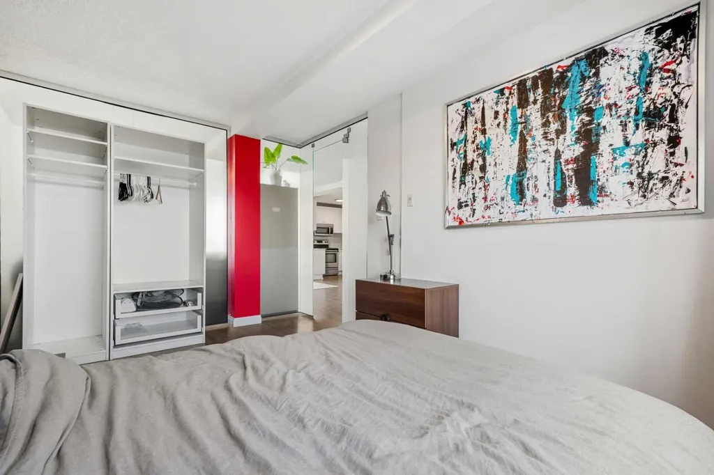 519 17th Avenue SW Calgary AB T2S0A9