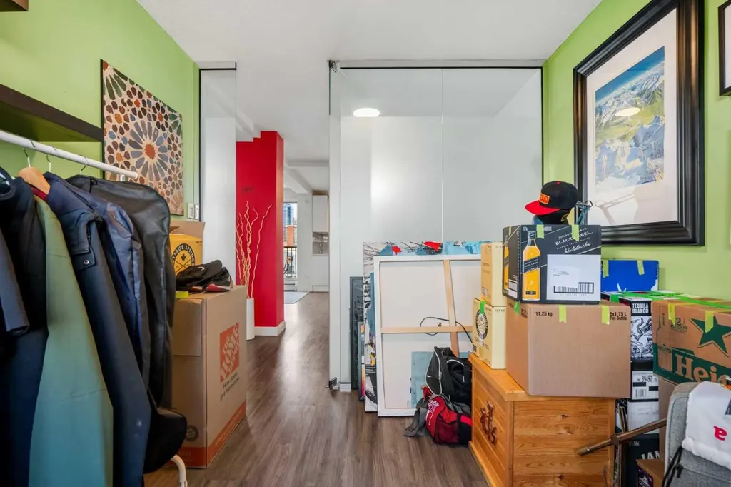 519 17th Avenue SW Calgary AB T2S0A9