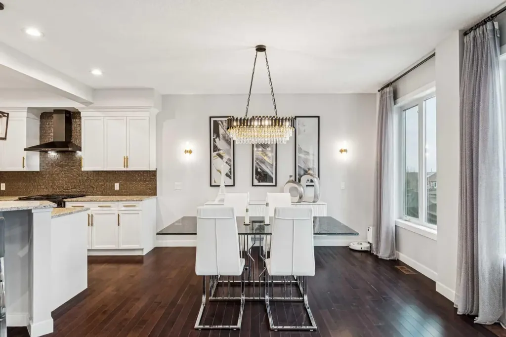 290 Mahogany Place SE Calgary AB T3M 1W3