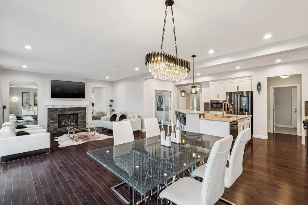 290 Mahogany Place SE Calgary AB T3M 1W3