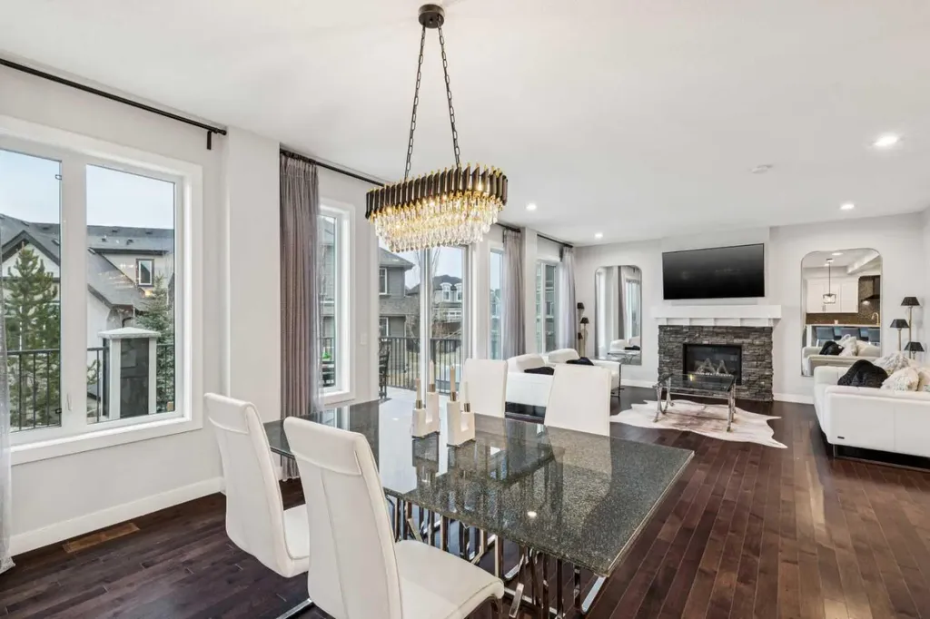 290 Mahogany Place SE Calgary AB T3M 1W3