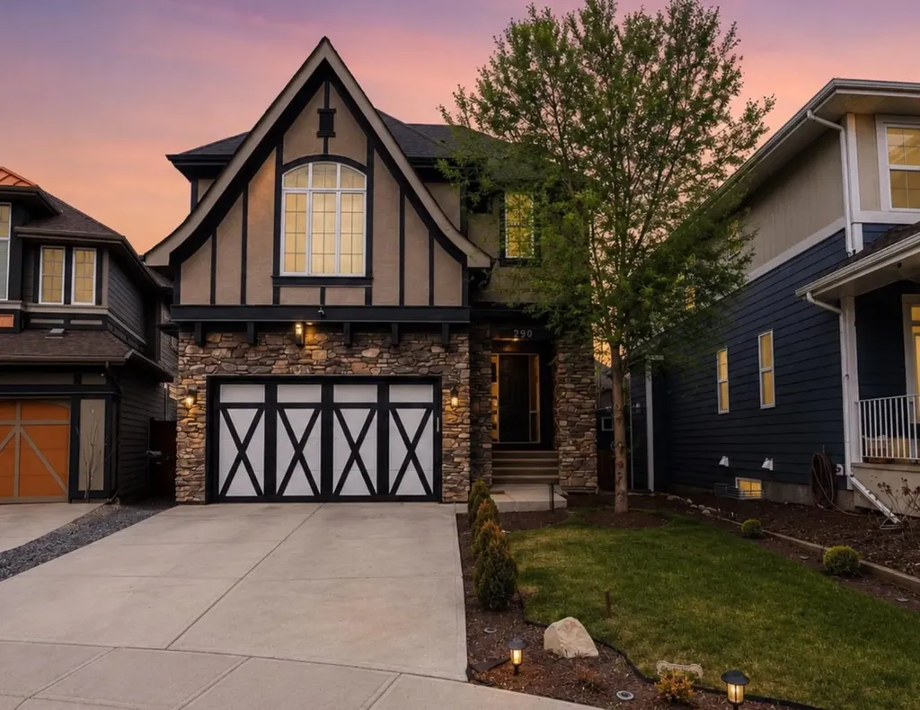 290 Mahogany Place SE Calgary AB T3M 1W3
