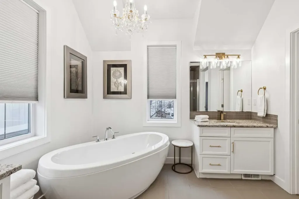290 Mahogany Place SE Calgary AB T3M 1W3
