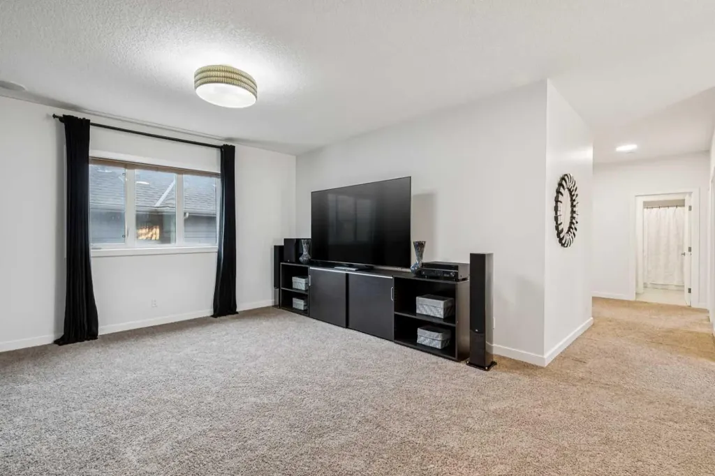 290 Mahogany Place SE Calgary AB T3M 1W3