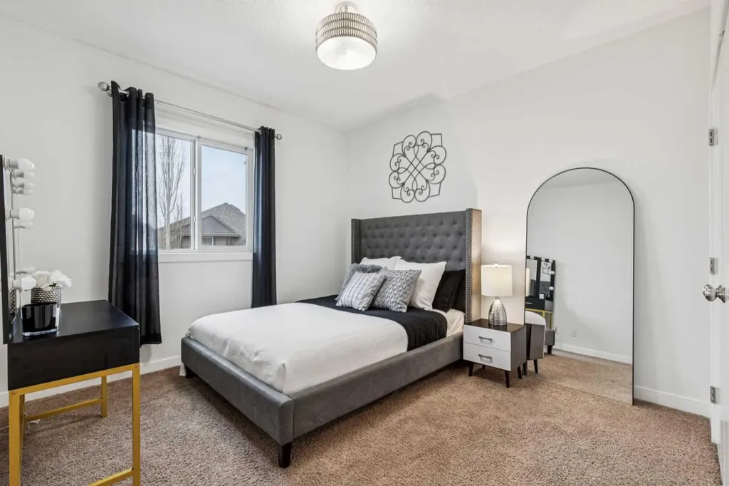 290 Mahogany Place SE Calgary AB T3M 1W3