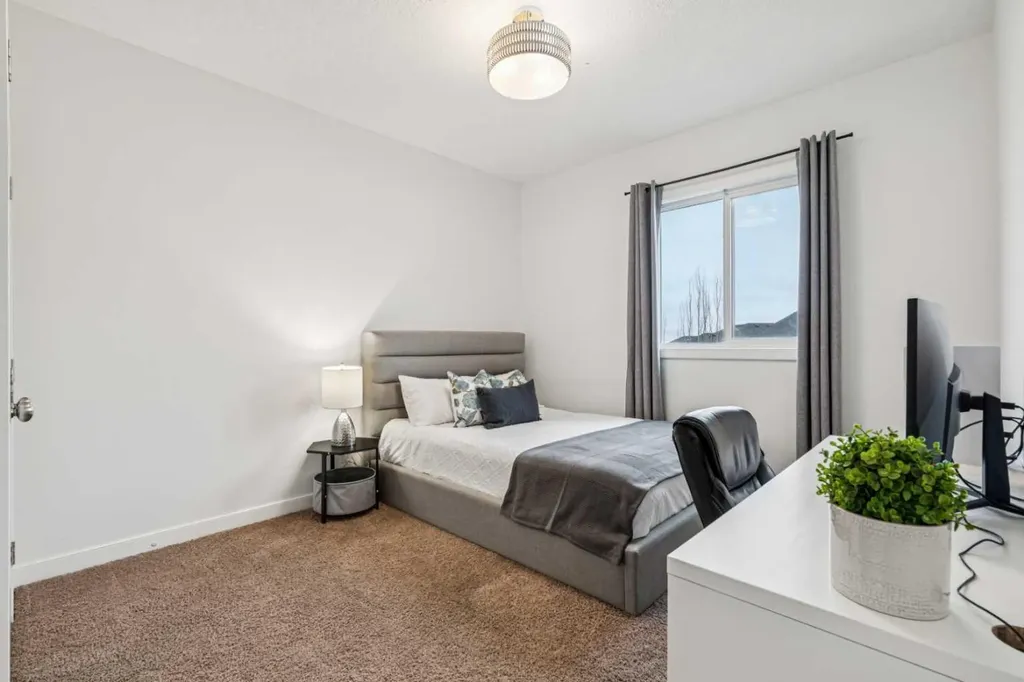 290 Mahogany Place SE Calgary AB T3M 1W3