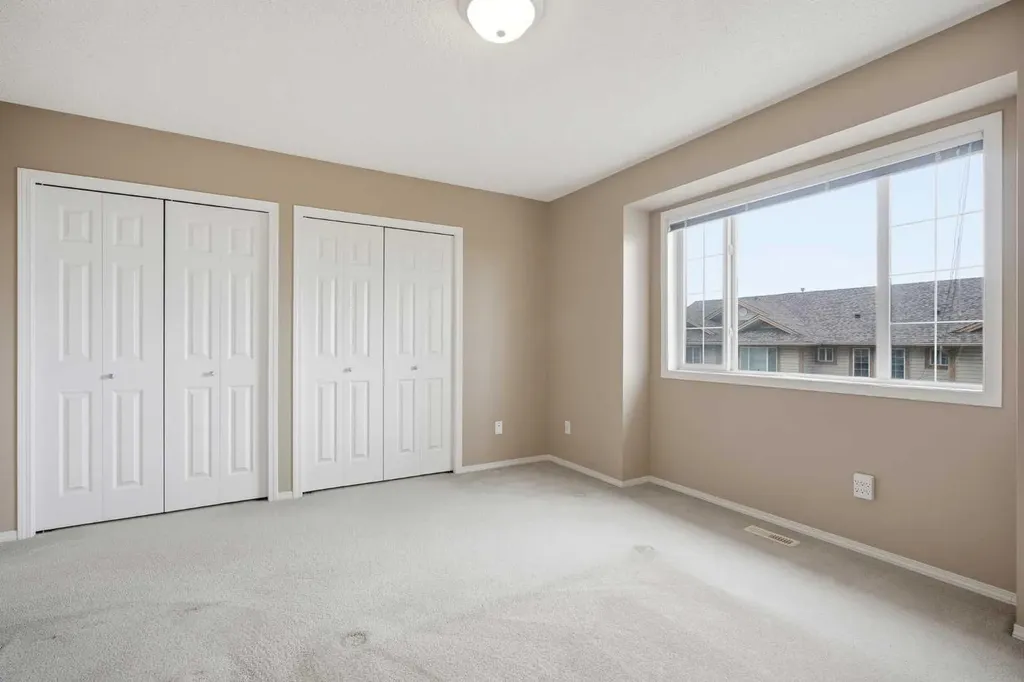 5 Citadel Point NW Calgary AB T3G 5L2