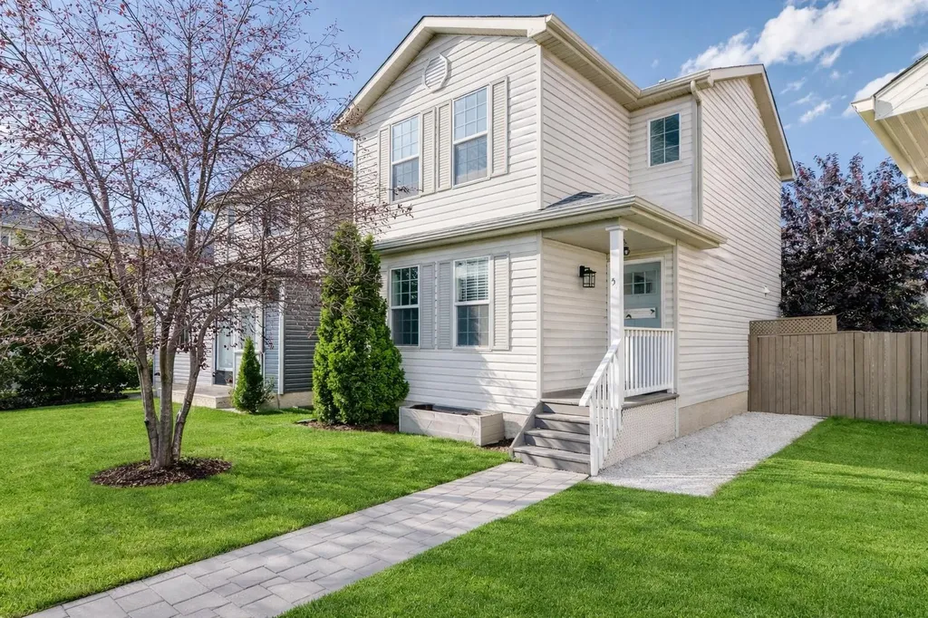 57 Martinvalley Way NE Calgary AB T3J 4A2