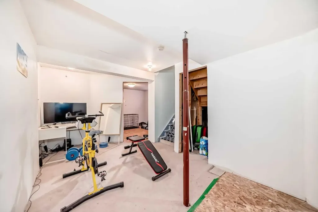 57 Martinvalley Way NE Calgary AB T3J 4A2