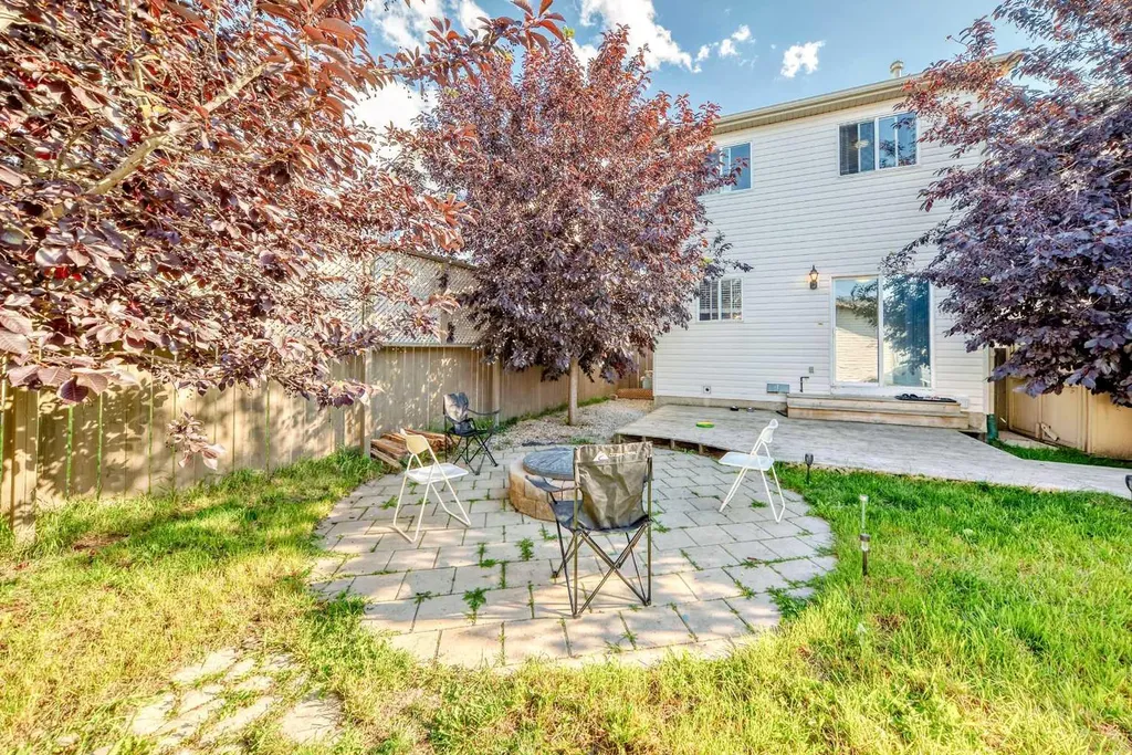 57 Martinvalley Way NE Calgary AB T3J 4A2