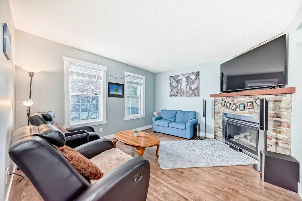 57 Martinvalley Way NE Calgary AB T3J 4A2