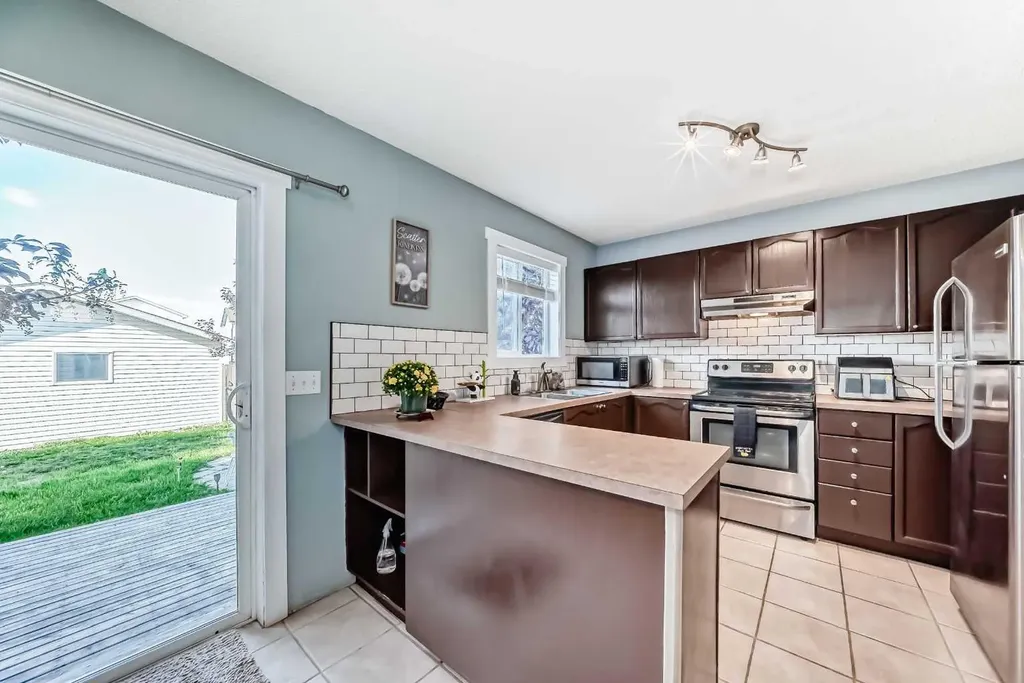 57 Martinvalley Way NE Calgary AB T3J 4A2