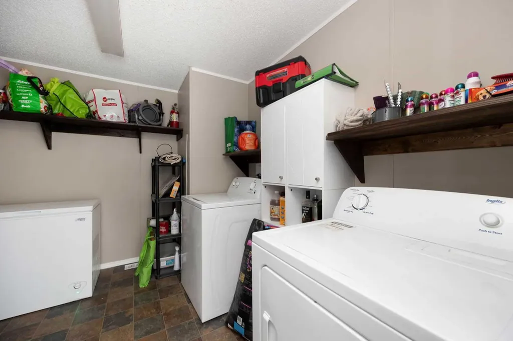 488 Harpe Way Fort Mcmurray AB T9K2K7
