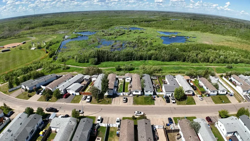 488 Harpe Way Fort Mcmurray AB T9K2K7