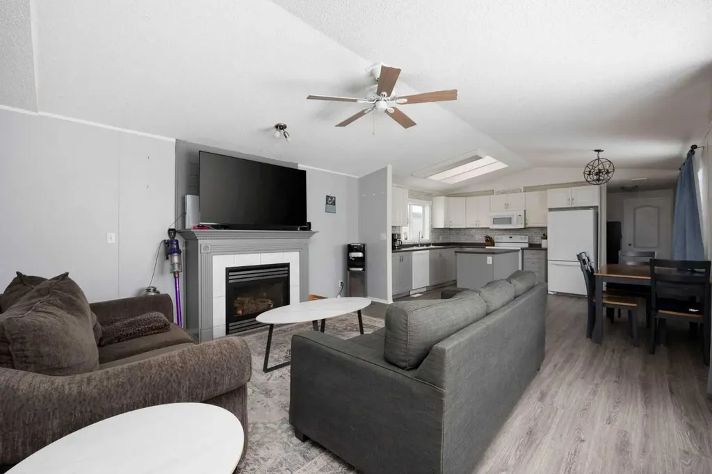 488 Harpe Way Fort Mcmurray AB T9K2K7