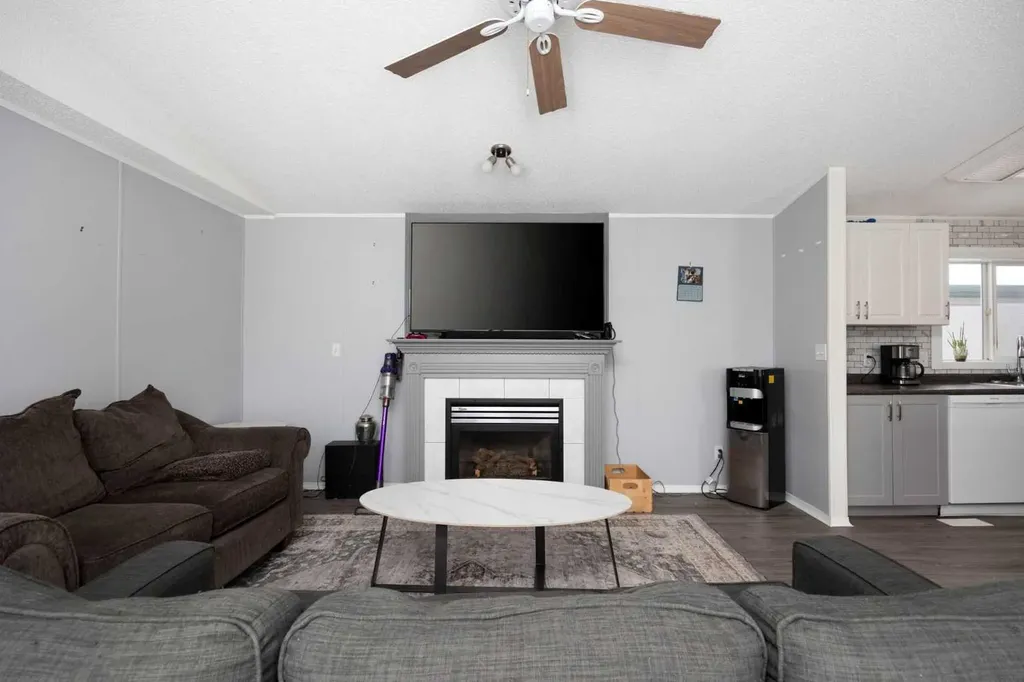 488 Harpe Way Fort Mcmurray AB T9K2K7