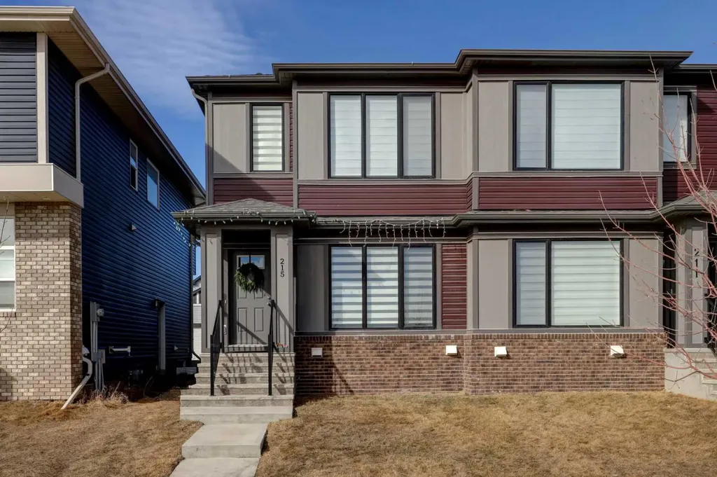 215 Chinook Gate Boulevard SW Airdrie AB T4B 5J4