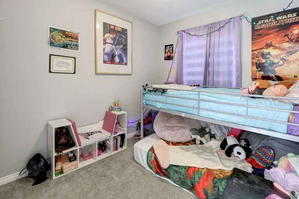 215 Chinook Gate Boulevard SW Airdrie AB T4B 5J4