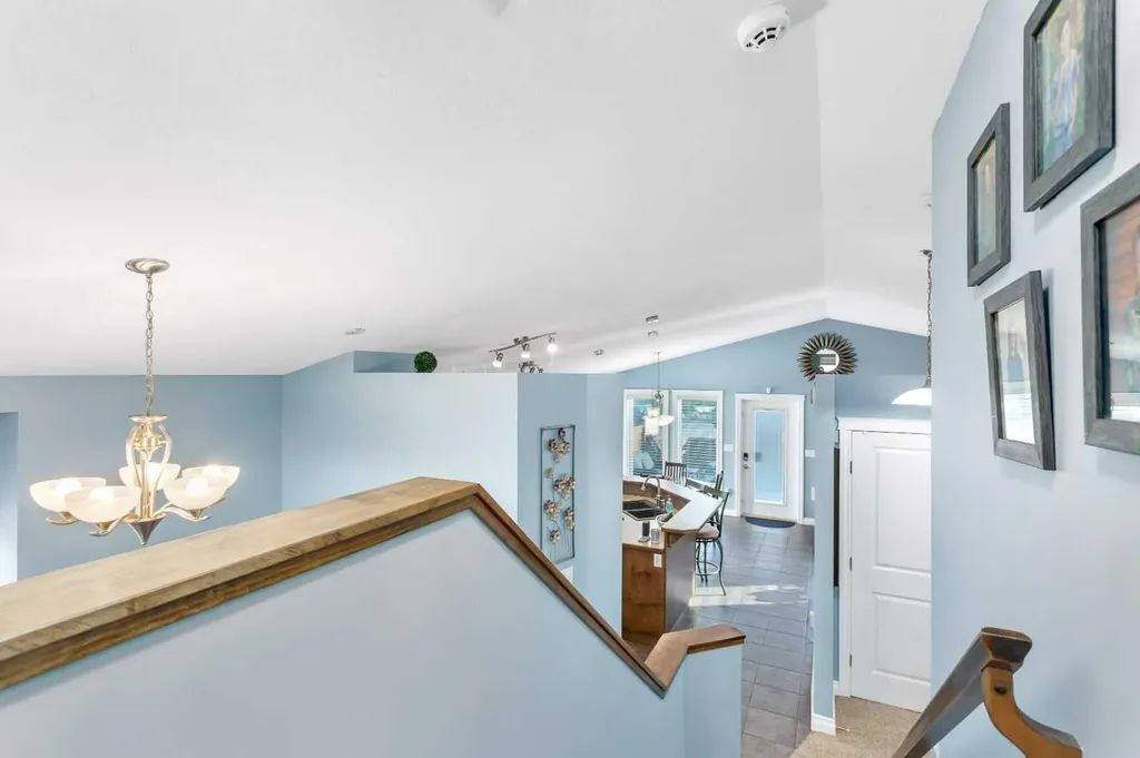 5 Heritage Drive Penhold AB T0M 1R0